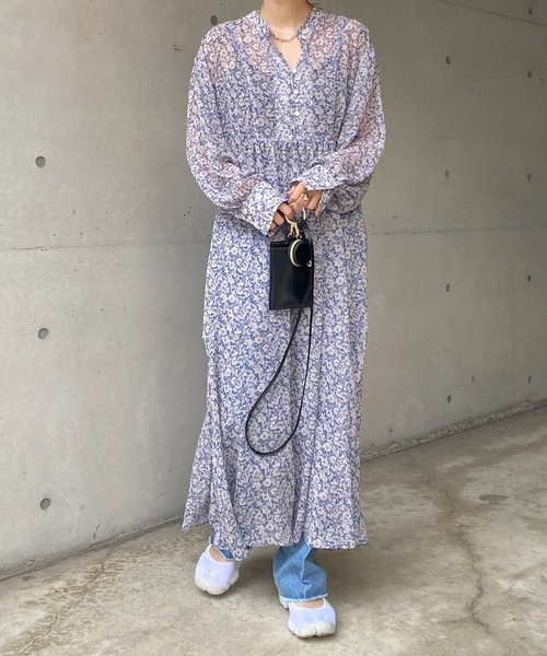 DouDou(ドゥドゥ)の「フラワープリントワンピース(ワンピース・レディース・ブラック/ブルー・FREE)」の22枚目の写真