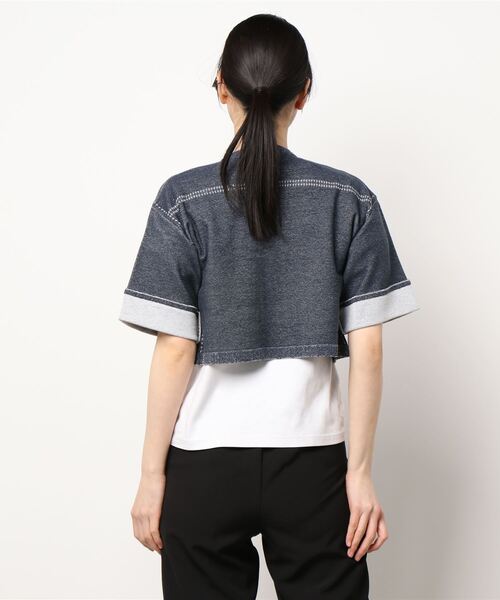 TAN（タン）の「【TAN(タン)】ライクデニムクロップドブルゾン TAN22SS-26（ブルゾン・レディース・ネイビー・FREE）」の2枚目の写真