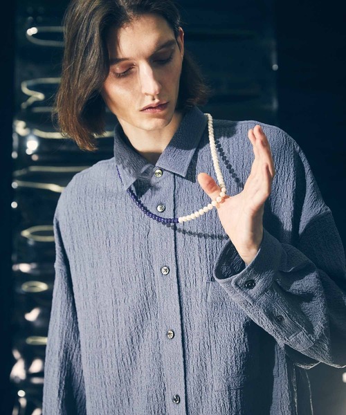 MAISON SPECIAL（メゾンスペシャル）の「《ユニセックスアイテム》【RANDOMLY DESIGNED JEWELRY】ラピスラズリ&パールロングネックレス&ブレスレット【MAISON SPECIAL/メゾンスペシャル】（ネックレス・メンズ・ネイビー・FREE）」の5枚目の写真