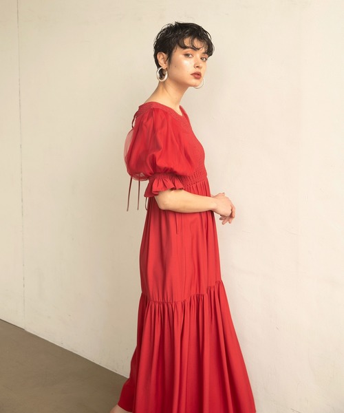 MIELI INVARIANT（ミエリインヴァリアント）の「Ravenna Shirring Dress（ワンピース・レディース・ブラック/レッド・FREE）」の6枚目の写真