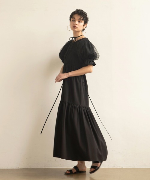 MIELI INVARIANT（ミエリインヴァリアント）の「Ravenna Shirring Dress（ワンピース・レディース・ブラック/レッド・FREE）」の13枚目の写真