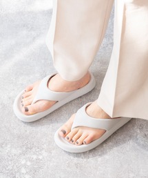 welleg（ウェレッグ）の「ましゅまろEVAトングサンダル（サンダル・レディース）」