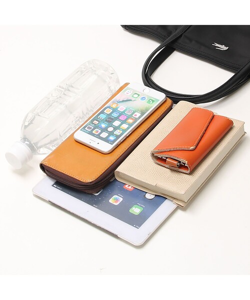 LACOSTE（ラコステ）の「ナイロンショッピングショルダーバッグ（ボディバッグ/ウエストポーチ・レディース・ブラック・FREE）」の2枚目の写真