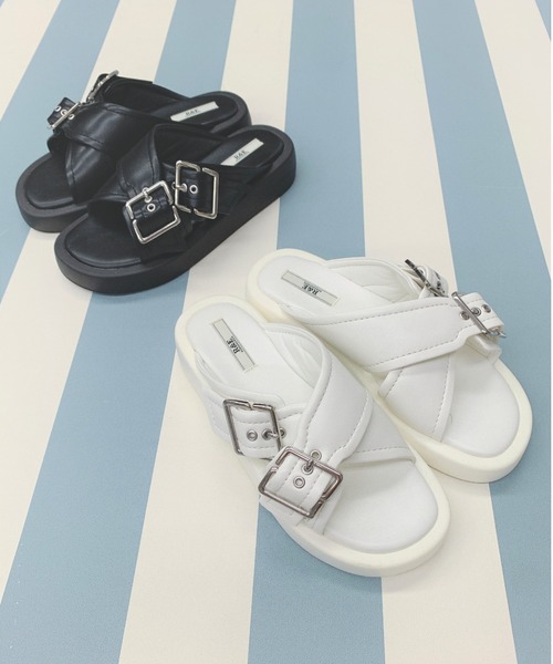 セール 22ss新作 R E ベルテッドクロスストラップ厚底フラットサンダル サンダル R E アールアンドイー のファッション通販 Zozotown