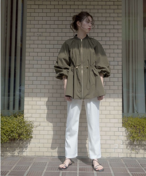 kaene（カエン）の「ウエストデザインクロップドパンツ（gold））/ daily collection（スラックス・レディース・ホワイト/ブラウン/ピンク・1/2/3）」の6枚目の写真