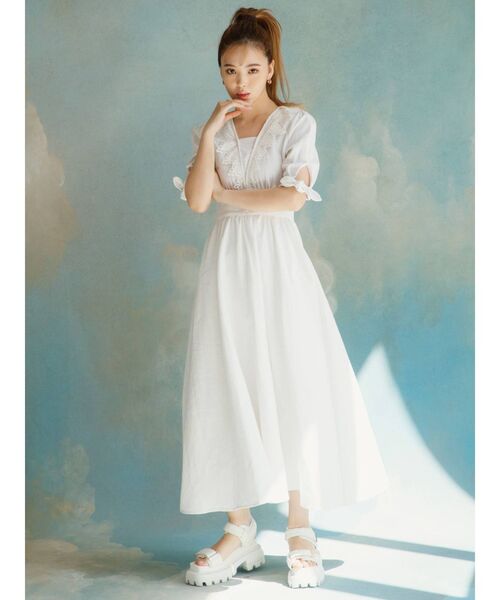 CALNAMUR(カルナムール)の「レースドッキングロングワンピース(ワンピース・レディース・ホワイト/その他・MEDIUM/SMALL)」の3枚目の写真