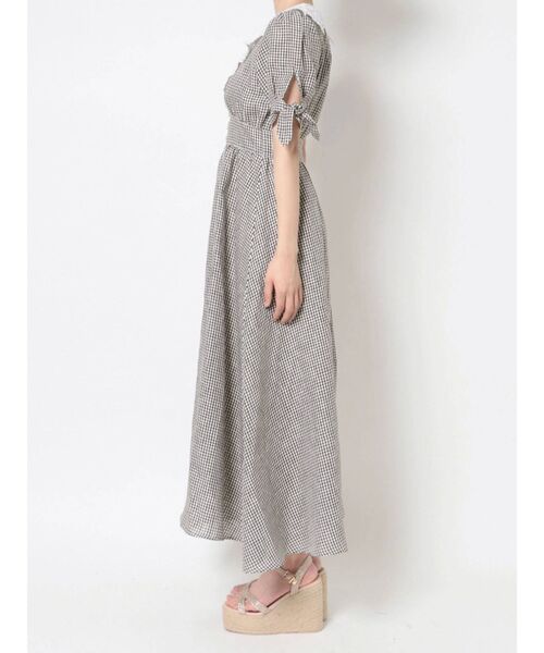 CALNAMUR(カルナムール)の「レースドッキングロングワンピース(ワンピース・レディース・ホワイト/その他・MEDIUM/SMALL)」の19枚目の写真