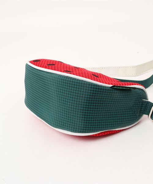 kladskap（クレードスコープ）の「スイカポシェット（ショルダーバッグ・キッズ・レッド・FREE）」の2枚目の写真