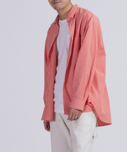 BRICK & SONS(ブリックアンドサンズ)の「リラックスバックプリーツシャツ<サーモンピンクストライプ>(シャツ/ブラウス・メンズ・サーモンピンク・LL/S/M/L)」の7枚目の写真