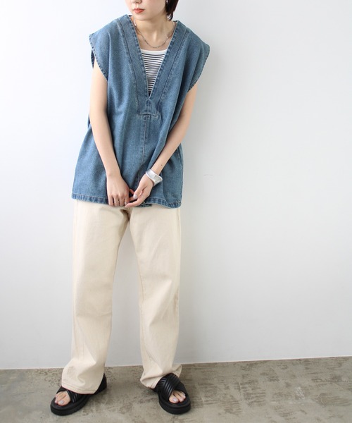 GeeRA（ジーラ）の「デニムＶネックベスト（ベスト・レディース・ブラック/オフホワイト/ブルー・MEDIUM）」の16枚目の写真