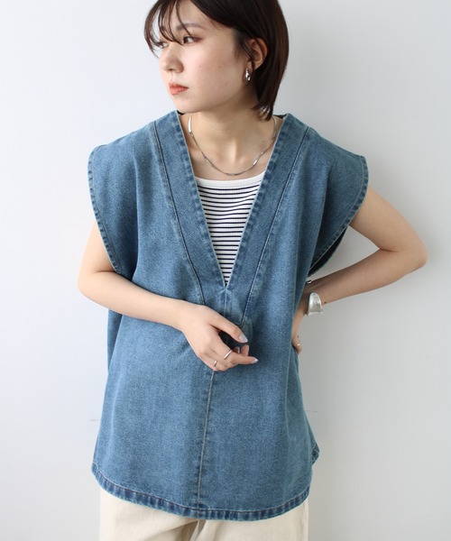 GeeRA（ジーラ）の「デニムＶネックベスト（ベスト・レディース・ブラック/オフホワイト/ブルー・MEDIUM）」の20枚目の写真