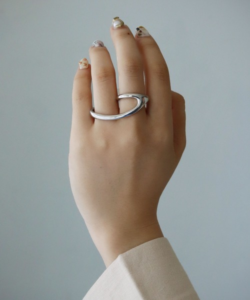 CLEIO（クレイオ）の「【cheriella】ダブルフィンガーリング（リング・レディース・シルバー/ゴールド・FREE）」の4枚目の写真