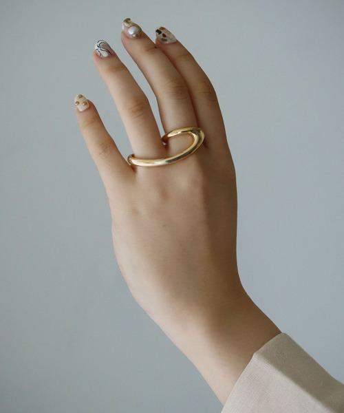 CLEIO（クレイオ）の「【cheriella】ダブルフィンガーリング（リング・レディース・シルバー/ゴールド・FREE）」の13枚目の写真