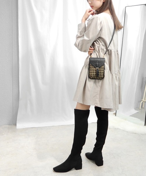 minia（ミニア）の「ソックスニーハイ（ブーツ・レディース・ブラック/モカ・LL/S/M/L）」の4枚目の写真