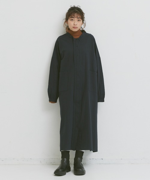 Libra Cue（リブラ キュー）の「コットンタックシャツワンピース（シャツワンピース・レディース・アイボリー/オレンジ/ネイビー・FREE）」の4枚目の写真