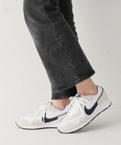 NIKE スニーカーベンチャーランナー　23.5cmこげ茶 NIKE スニーカーベンチャーランナー 23.5cmこげ茶 NIKE