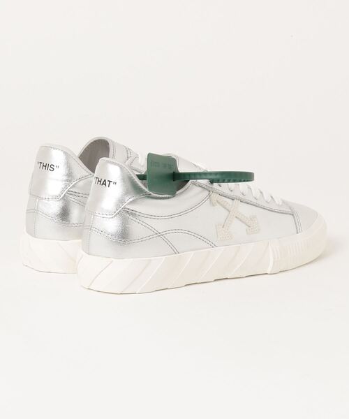 off white(オフホワイト)の「【Off-White】LOW VULCANIZED CALF LEATHER(スニーカー・レディース・ゼブラ/シルバー/ピンク・24.0cm/23㎝/23cm)」の18枚目の写真