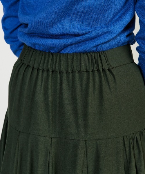 DOUBLE STANDARD CLOTHING(ダブルスタンダードクロージング)の「DSC/ ボリュームフレアスカート(スカート・レディース・ブルー/カーキ・36/38)」の14枚目の写真
