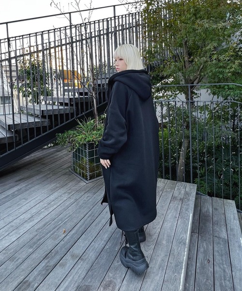 Figments(フィグメンツ)の「裏起毛ロングZIPパーカー(パーカー・レディース・ブラック/グレー・FREE)」の7枚目の写真