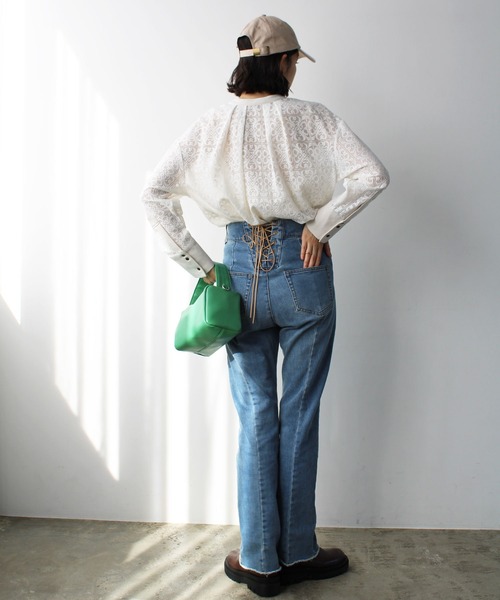 GeeRA(ジーラ)の「前後2WAYブロック柄レースシャツ(シャツ/ブラウス・レディース・アイボリー/ラベンダー・LARGE/MEDIUM)」の5枚目の写真