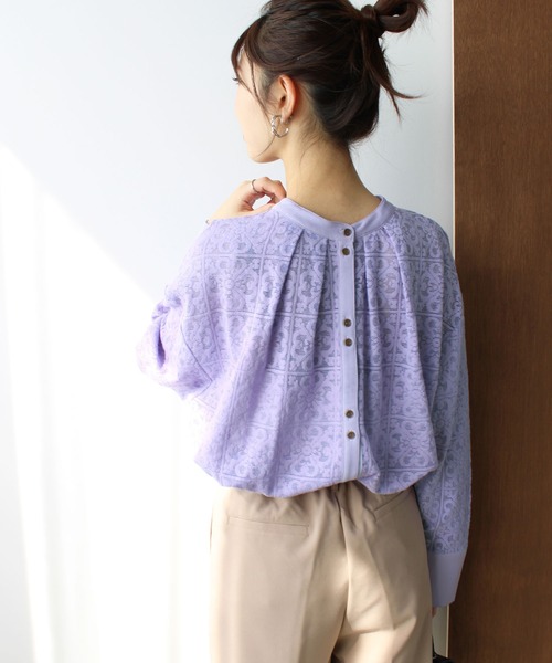 GeeRA(ジーラ)の「前後2WAYブロック柄レースシャツ(シャツ/ブラウス・レディース・アイボリー/ラベンダー・LARGE/MEDIUM)」の19枚目の写真