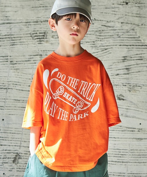 PAIRMANON STREET（ペアマノンストリート）の「【PAIRMANON STREET】【プレミアムコットン100】【かぞくおそろい】選べるデザインユニセックスTシャツ（Tシャツ/カットソー・キッズ・ホワイト系その他4/パープル系その他/ホワイト系その他2/ベージュ系その他/ブルー系その他3/グリーン系その他/ベージュ系その他2/ブラック系その他2/ブラック系その他5/ホワイト系その他3/オレンジ系その他/パープル系その他2/ホワイト系その他5/ブラック系その他3/レッド系その他/ブルー系その他2/ブルー系その他/ブラック系その他4/ブラック系その他/ホワイト系その他・100/90/150/110/120/130/80/140）」の20枚目の写真