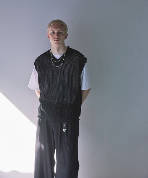 Iroquois(イロコイ)の「STUDS MEDALLION BELT(ベルト・メンズ・ブラック/ベージュ・FREE)」の14枚目の写真