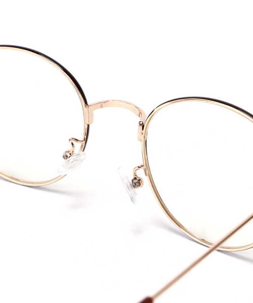 N.(N. Natural Beauty Basic)(エヌエヌナチュラルビューティーベーシック)の「スリムフレームメガネ(サングラス・レディース・ゴールド/ブラウン・フリ-)」の7枚目の写真