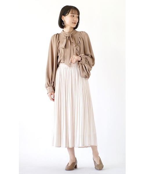 e-zakkamania stores（イーザッカマニアストアーズ）の「リボン ギャザースリーブ ブラウス（シャツ/ブラウス・レディース・ネイビー×ホワイト/ブラック/ライトベージュ・M）」の9枚目の写真
