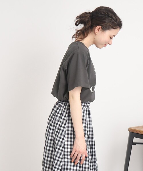 Cutie Blonde（キューティーブロンド）の「◆【接触冷感】シューアイス　プリントTシャツ（Tシャツ/カットソー・レディース・ホワイト系その他2/ホワイト系その他/ピンク系5/チャコール/ベージュ系その他3/パープル系5・01/02/03）」の18枚目の写真