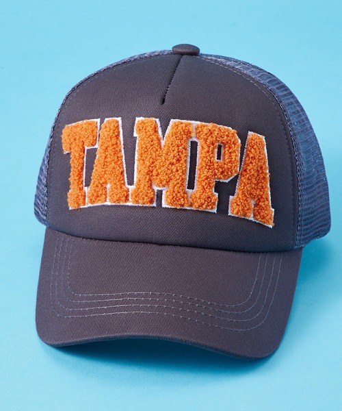 SHISKY（シスキー）の「SHISKY / シスキー サガラワッペン/プリント&ツイルワッペン メッシュキャップ キッズ（キャップ・キッズ・ネイビー/カーキ/ブラック/モカ/ブラウン系/グレー系/ネイビー系/ベージュ/カーキ系/ブラック系/ベージュ系/チャコール/ブラウン/ネイビー系1/ブラウン系1/ネイビー系2・56/54）」の4枚目の写真