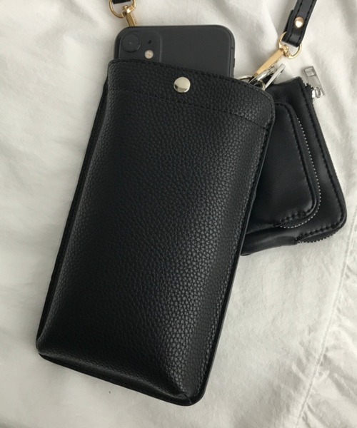 WEGO(ウィゴー)の「WEGO/PUスマホポーチ(スマホグッズ・レディース・ブルー系その他/ライトベージュ/ブラック・FREE)」の2枚目の写真