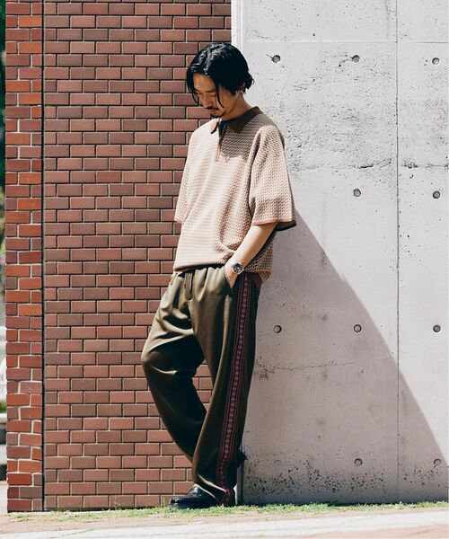 JOURNAL STANDARD（ジャーナルスタンダード）の「《追加》ヴィンテージパターン ジャカードハーフジップショートスリーブ（ポロシャツ・メンズ・ブラック/ベージュ/ネイビー・MEDIUM/LARGE）」の14枚目の写真