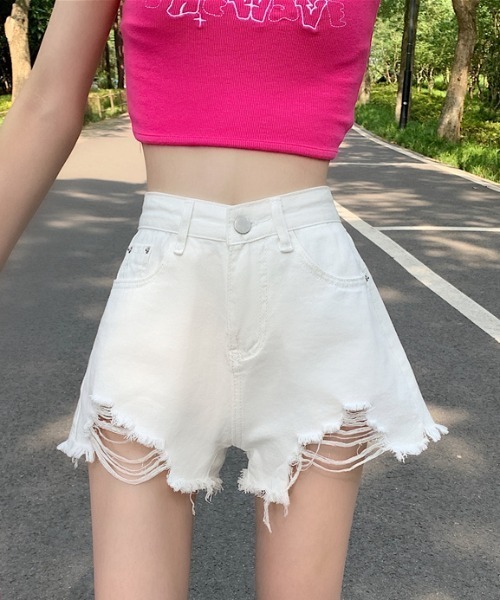 Vipoa(ヴィポア)の「クラッシュショートデニムパンツ(デニムパンツ・レディース・ブラック/グレー/ブルー/ホワイト・SMALL/MEDIUM)」の12枚目の写真