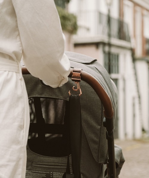 Litta Glitta(リッタグリッタ)の「【Litta Glitta(リッタグリッタ)】ピクシーデュオロジー/ベビーカーフック(合皮ベルト)(ベビーカー/ベビーカー用品・キッズ・ブラック系その他3/グレー系その他3/ブラック系その他/グレー系その他/ブラック系その他2/ブラウン系その他2/ブラウン系その他/ブラウン系その他3/グレー系その他2・-)」の16枚目の写真