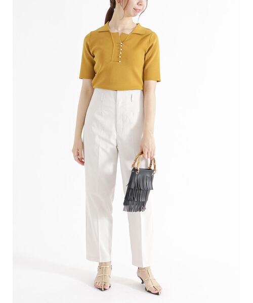 Te chichi(テチチ)の「パール釦スキッパーニットポロシャツ(ニット/セーター・レディース・ブラック/イエロー/オフホワイト・F)」の3枚目の写真