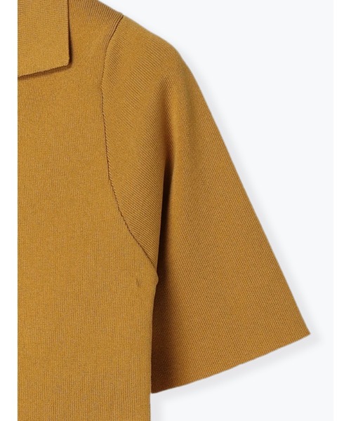 Te chichi(テチチ)の「パール釦スキッパーニットポロシャツ(ニット/セーター・レディース・ブラック/イエロー/オフホワイト・F)」の8枚目の写真