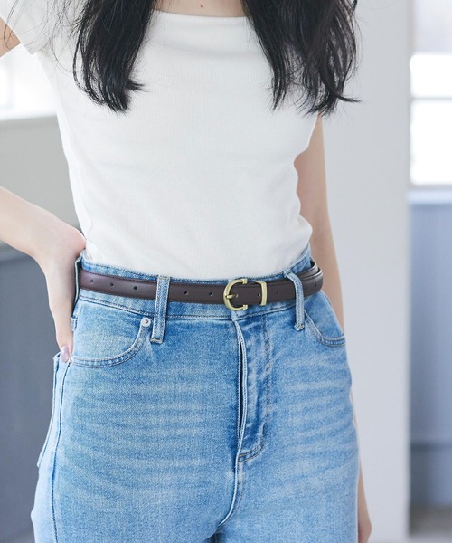 coca（coca）（コカ）の「マットフェイクレザー細ベルト（ベルト・レディース・ブラウン/ブラック・ONE SIZE）」の2枚目の写真