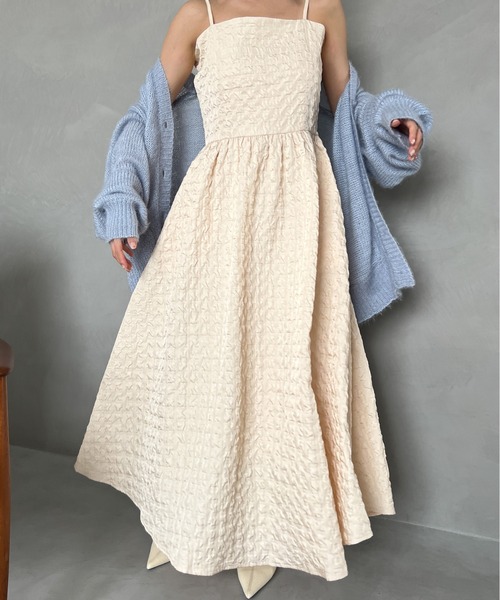 Olu.（オルドット）の「ジャガードキャミソールワンピース（ドレス・レディース・アイボリー/カーキ/ブラック・FREE）」の2枚目の写真