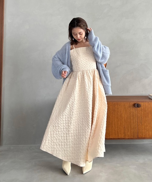 Olu.（オルドット）の「ジャガードキャミソールワンピース（ドレス・レディース・アイボリー/カーキ/ブラック・FREE）」の21枚目の写真