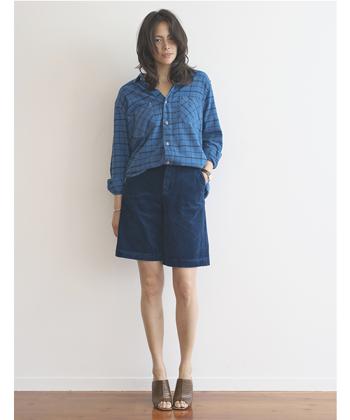 SEA（シー）の「VINTAGE 858H ハイライズコーデュロイワイドショーツ（その他パンツ・レディース・ベージュ/インディゴブルー・26inch/24inch/25inch）」の2枚目の写真