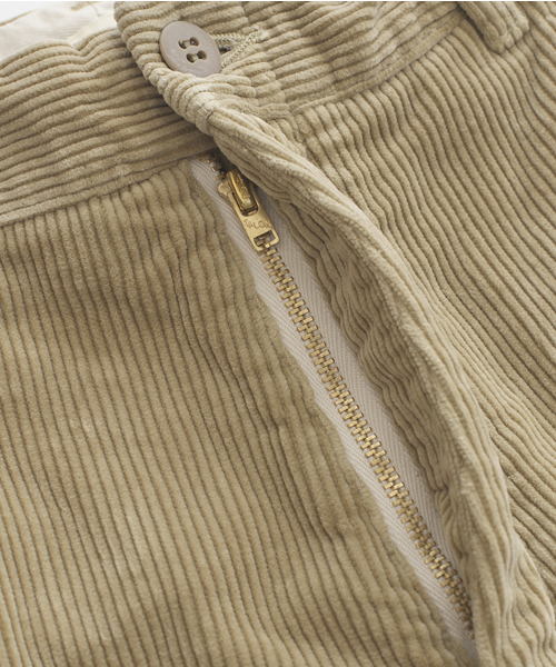 SEA（シー）の「VINTAGE 858H ハイライズコーデュロイワイドショーツ（その他パンツ・レディース・ベージュ/インディゴブルー・26inch/24inch/25inch）」の4枚目の写真