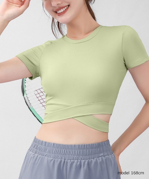 SAISON DE PAPILLON(セゾンドパピヨン)の「クロップド丈半袖トップ タンクトップ インナー ヨガ ジム Tシャツ(Tシャツ/カットソー・レディース・ブルー/パープル/イエロー/グリーン/ブラック・M/L/XL)」の12枚目の写真