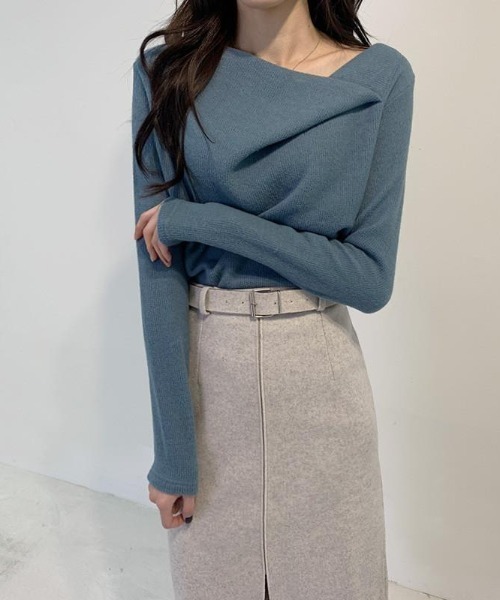 Achic(アシック)の「長袖トップス やわらか秋冬トップス(Tシャツ/カットソー・レディース・ホワイト/ブラック/ブルー/ピンクベージュ・M)」の6枚目の写真