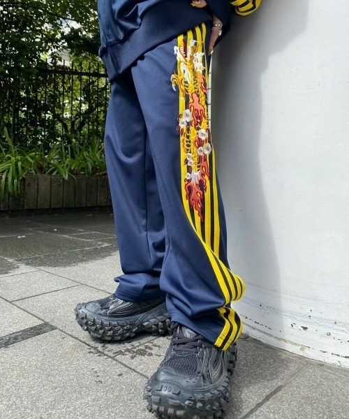 Candy Stripper（キャンディストリッパー）の「PEPE AND DRAGON JERSEY パンツ（その他パンツ・レディース・アイボリー/ネイビー/ブラック・2）」の11枚目の写真