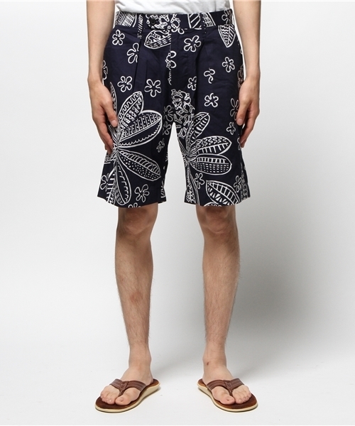 EDIFICE（エディフィス）の「◇イオラニベッチュウ インプリーツ ショーツ（その他パンツ・メンズ・ホワイト/ネイビー・44/48/46）」の5枚目の写真