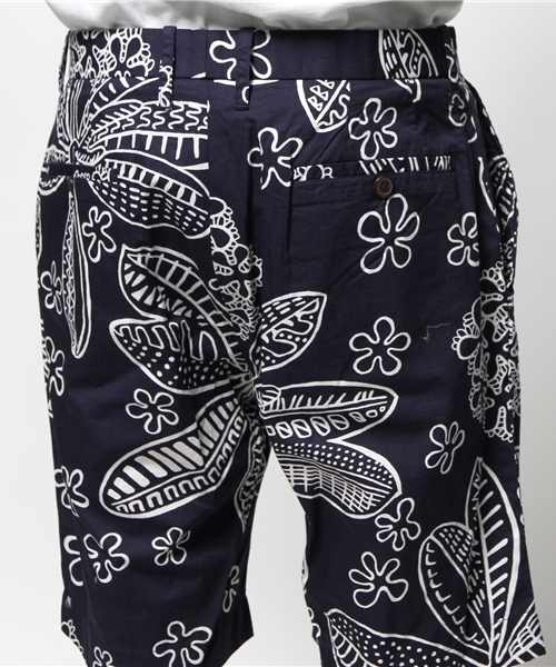 EDIFICE（エディフィス）の「◇イオラニベッチュウ インプリーツ ショーツ（その他パンツ・メンズ・ホワイト/ネイビー・44/48/46）」の7枚目の写真