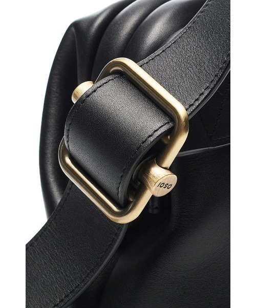 OSOI（オソイ）の「MINI BROT（ショルダーバッグ・レディース・ブラック/ブラウン/ホワイト/ライトブラウン・ONE SIZE）」の10枚目の写真