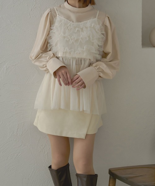 Ambre Neige(アンブルネージュ)の「【前後2WAY】フェイクスウェードボリュームブラウス/【WEB/EC限定商品】(シャツ/ブラウス・レディース・ベージュ/ダークブラウン/アイボリー・FREE)」の4枚目の写真
