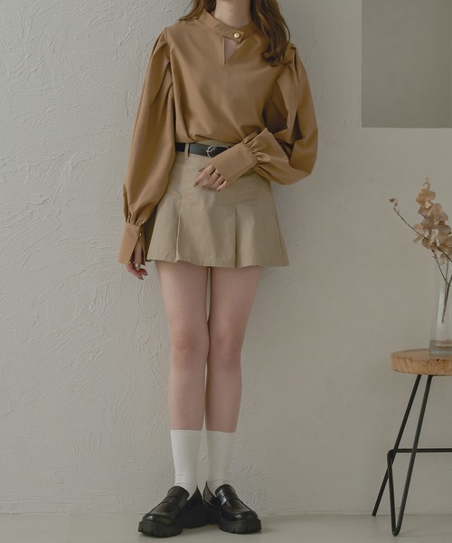 Ambre Neige(アンブルネージュ)の「【前後2WAY】フェイクスウェードボリュームブラウス/【WEB/EC限定商品】(シャツ/ブラウス・レディース・ベージュ/ダークブラウン/アイボリー・FREE)」の19枚目の写真